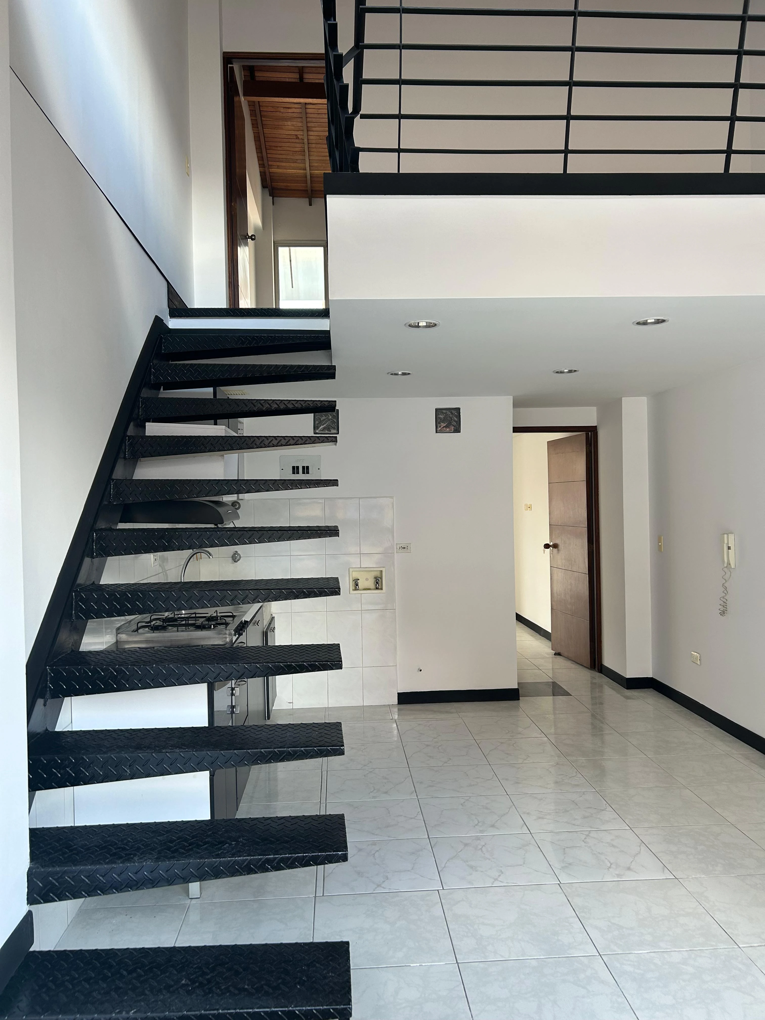 Apartamento En Arriendo En Laureles