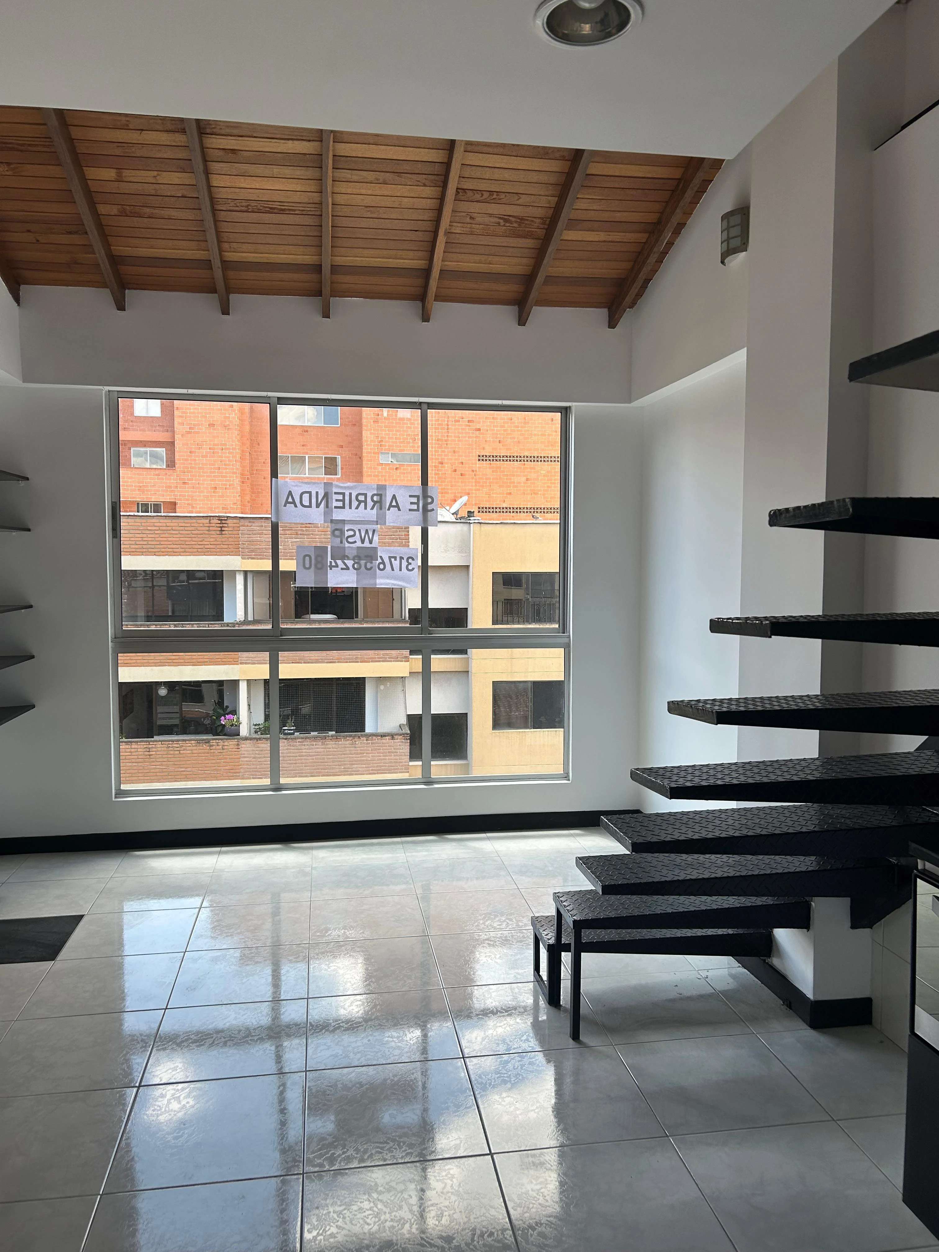 Apartamento En Arriendo En Laureles