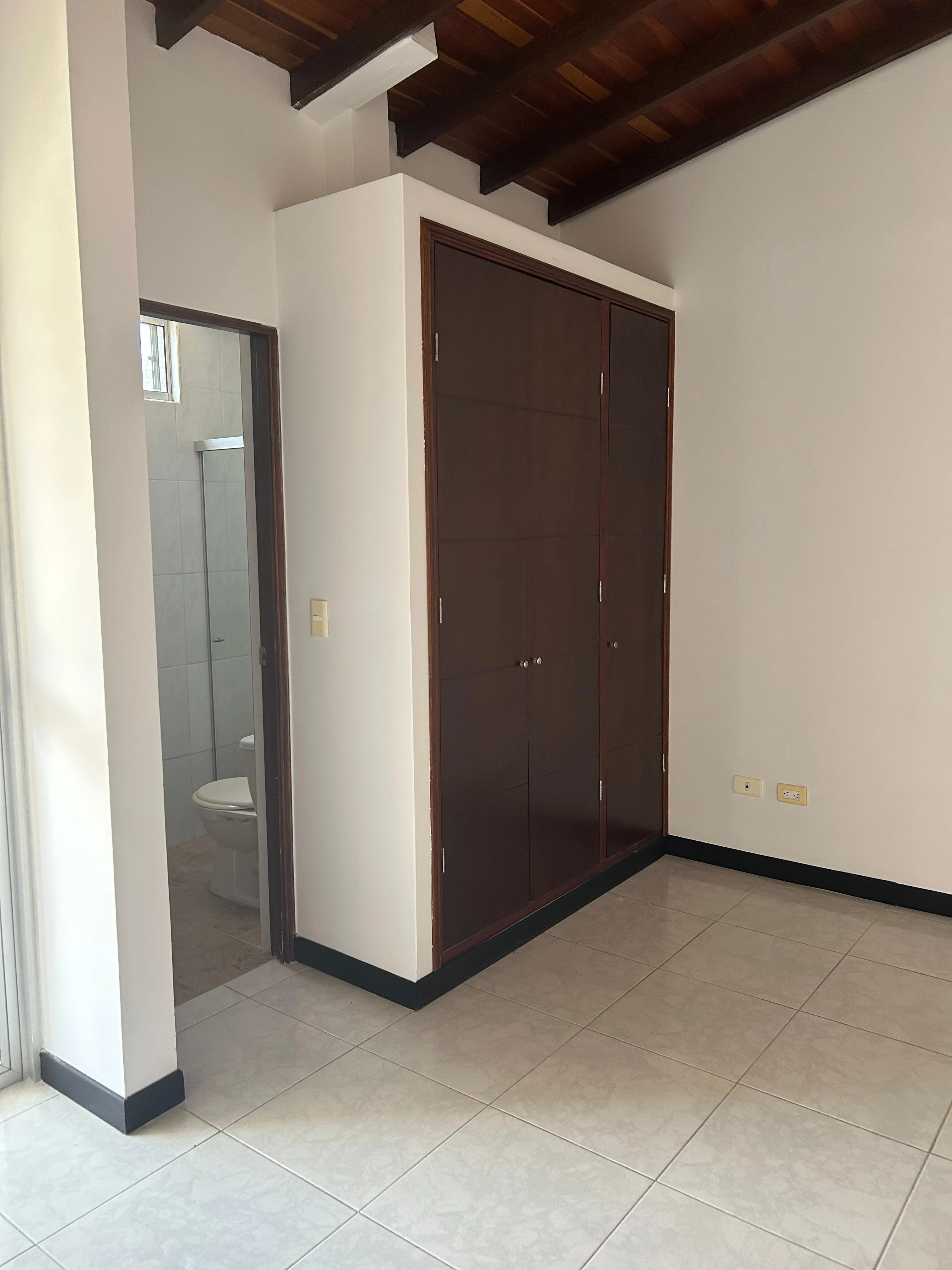 Apartamento En Arriendo En Laureles