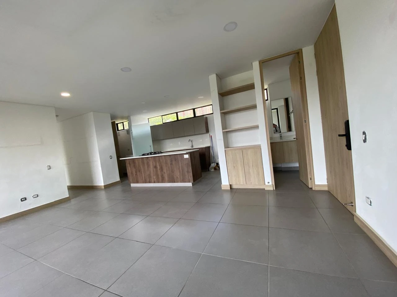Arriendo Apartamento en el Poblado en el Tesoro