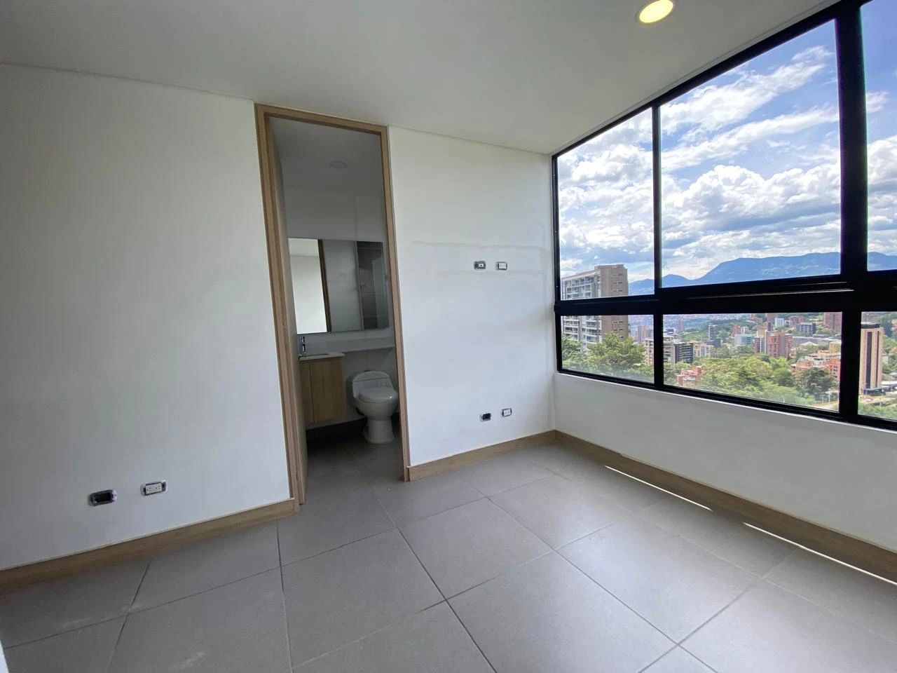 Arriendo Apartamento en el Poblado en el Tesoro