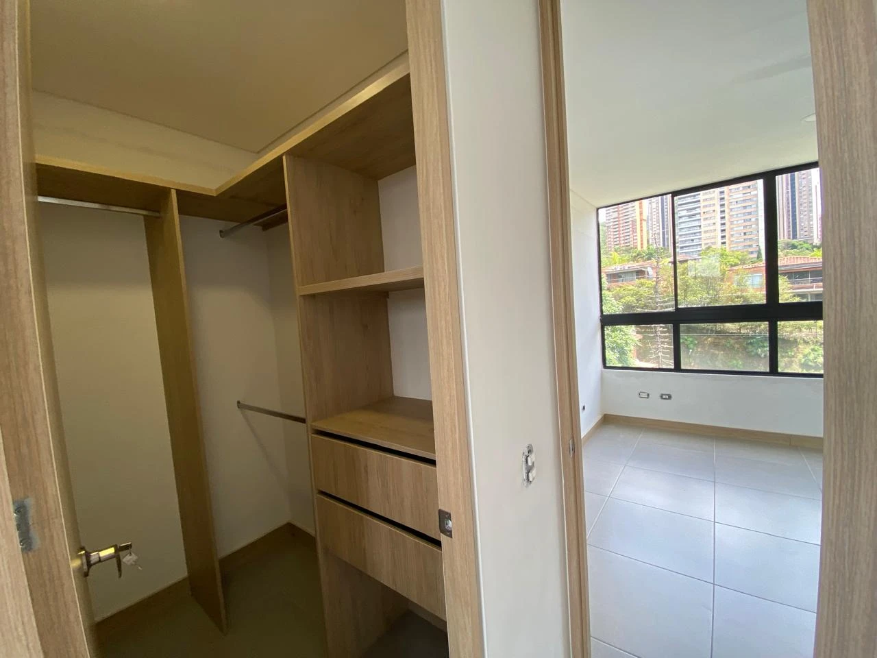 Arriendo Apartamento en el Poblado en el Tesoro