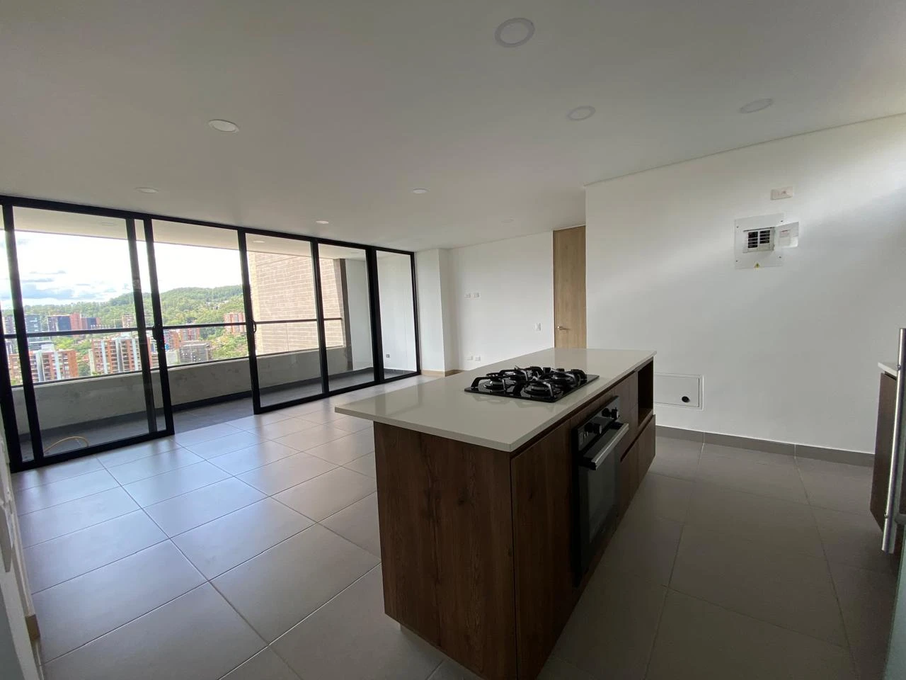 Arriendo Apartamento en el Poblado en el Tesoro