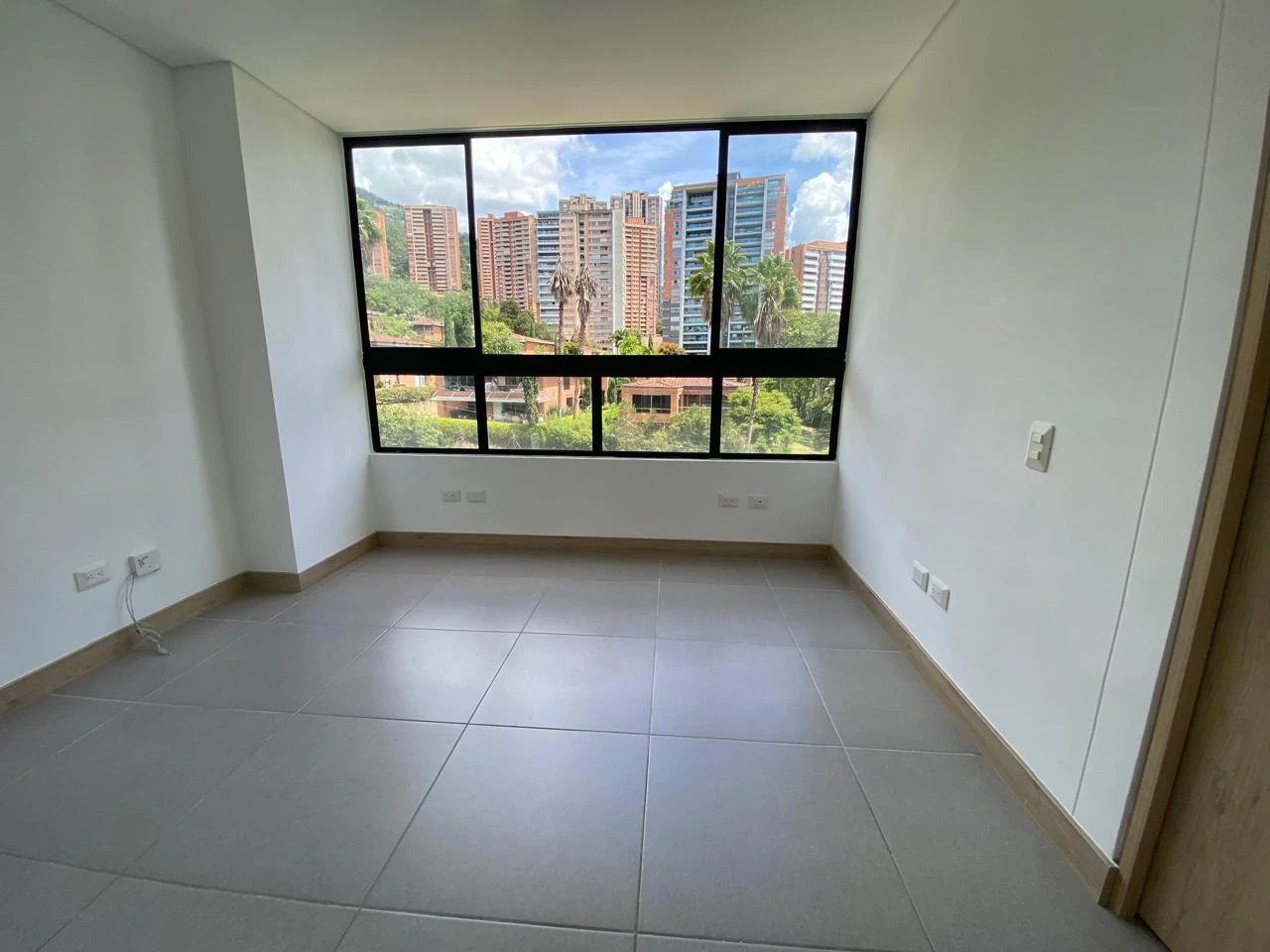 Arriendo Apartamento en el Poblado en el Tesoro