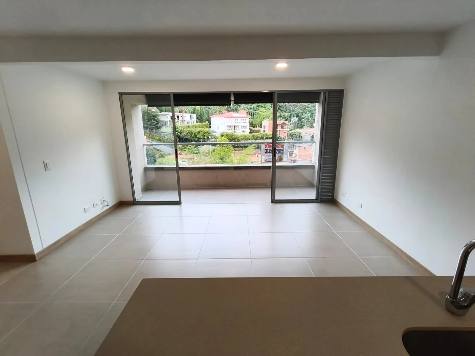 Apartamento en arriendo sector loma del Chingui, Ecoparque el salado 