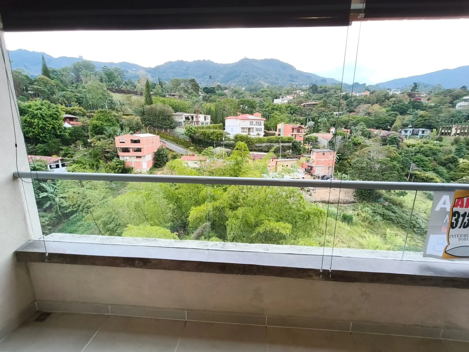 Apartamento en arriendo sector loma del Chingui, Ecoparque el salado 