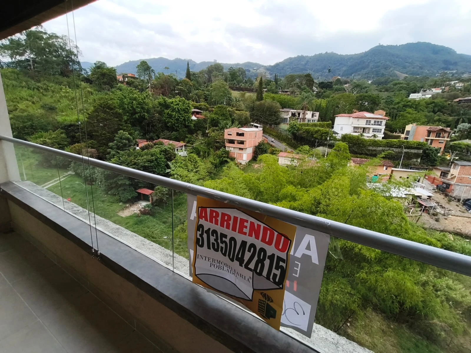 Apartamento en arriendo sector loma del Chingui, Ecoparque el salado 