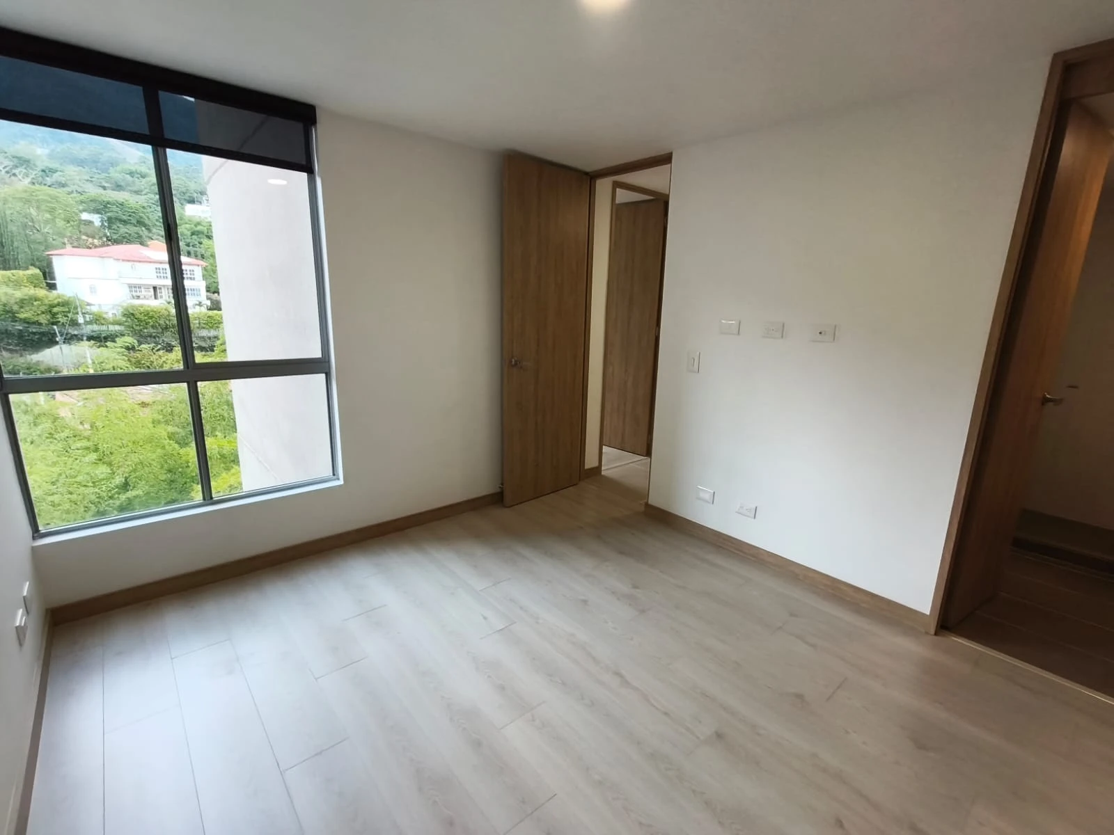Apartamento en arriendo sector loma del Chingui, Ecoparque el salado 