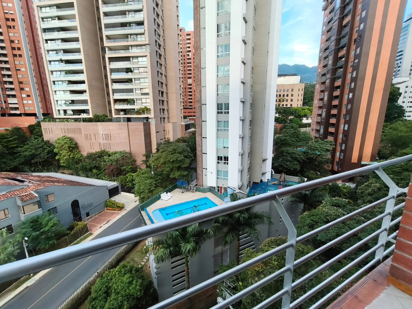 Apartamento en arriendo Vegas cerca a Eafit