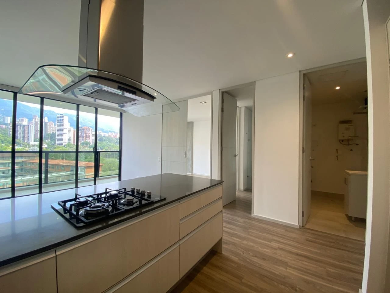 Arriendo Apartamento en el poblado los Balsos