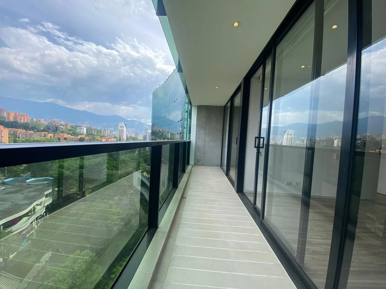 Arriendo Apartamento en el poblado los Balsos