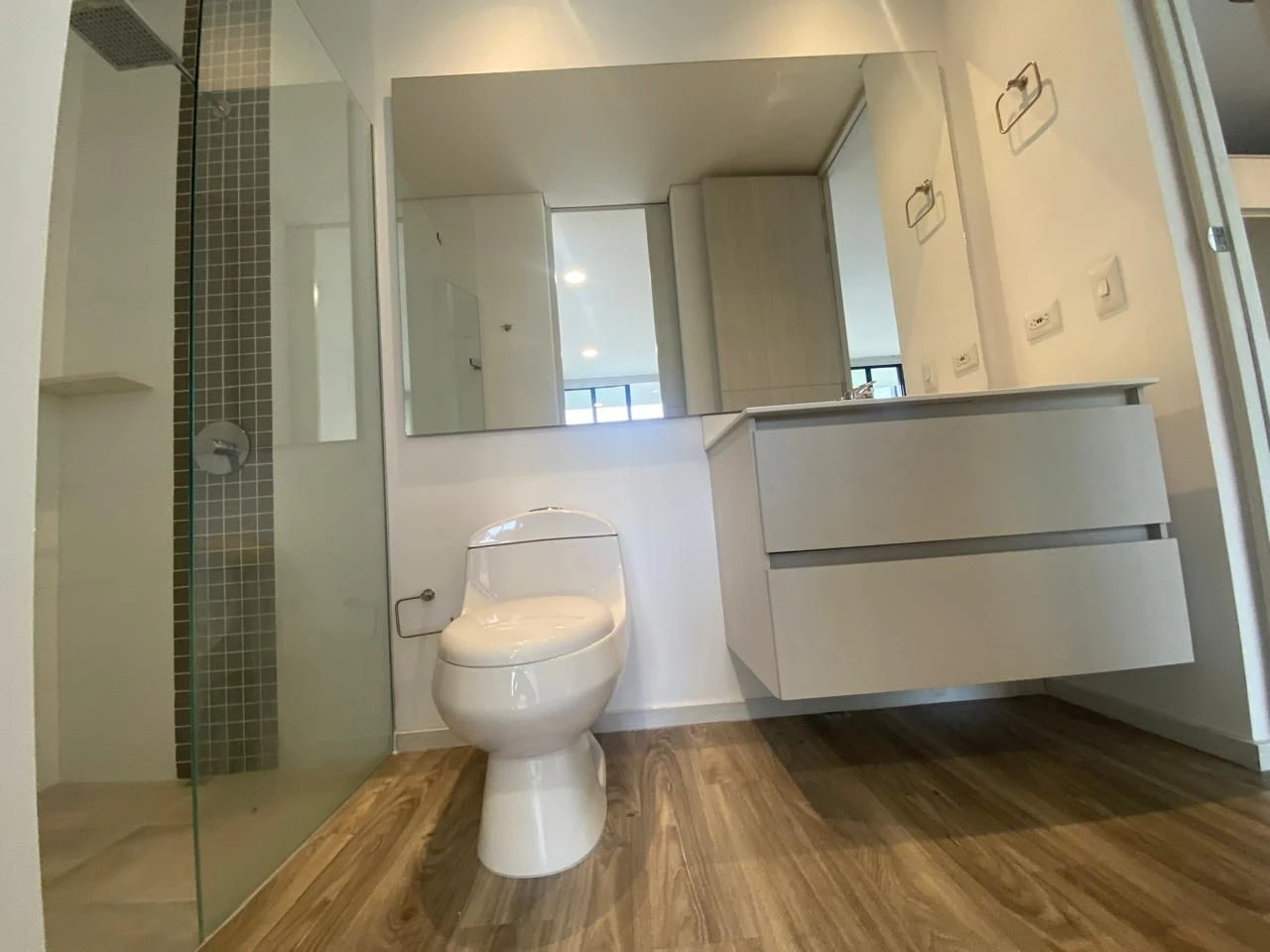 Arriendo Apartamento en el poblado los Balsos