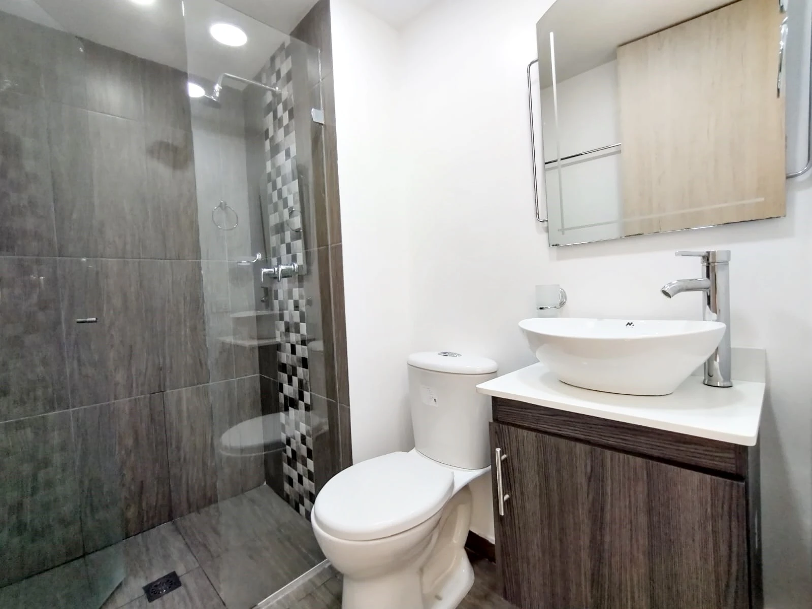 Apastaestudio En Arriendo En Belen Sector La Mota
