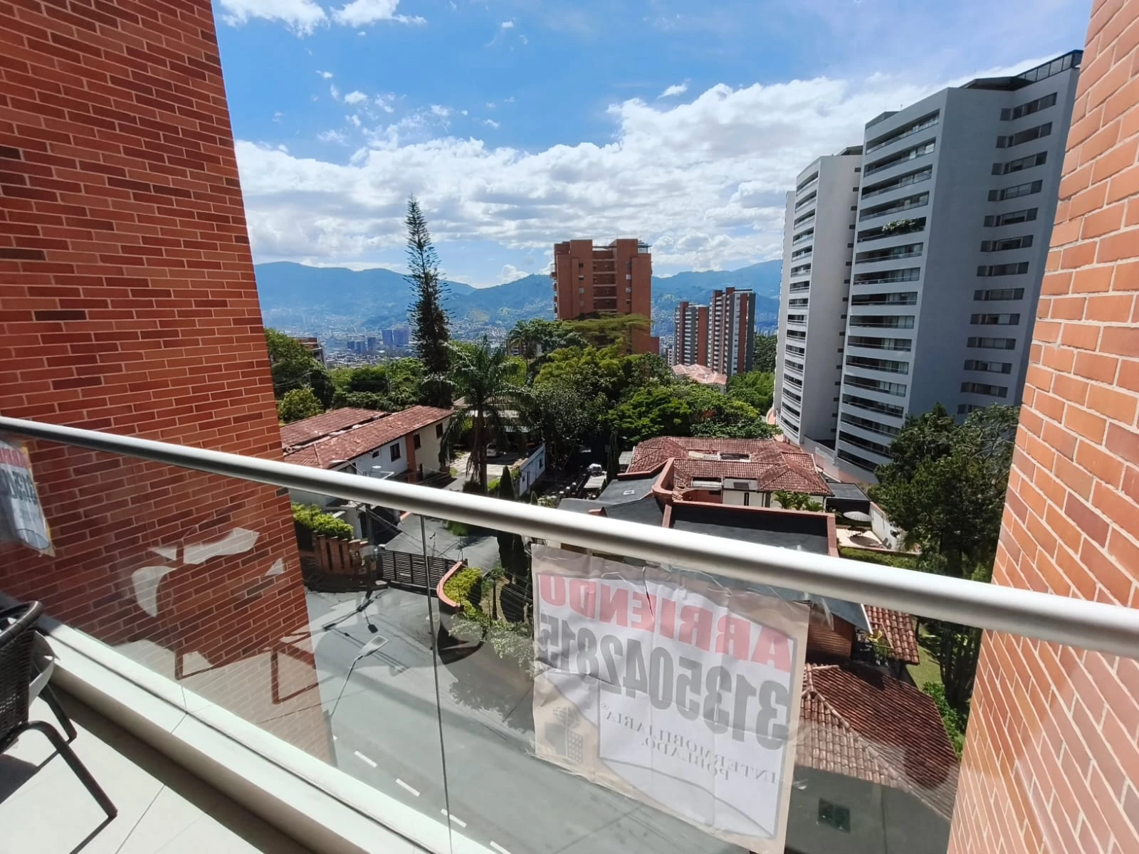 Apartamento Amoblado en Arriendo  Loma del Esmeraldal