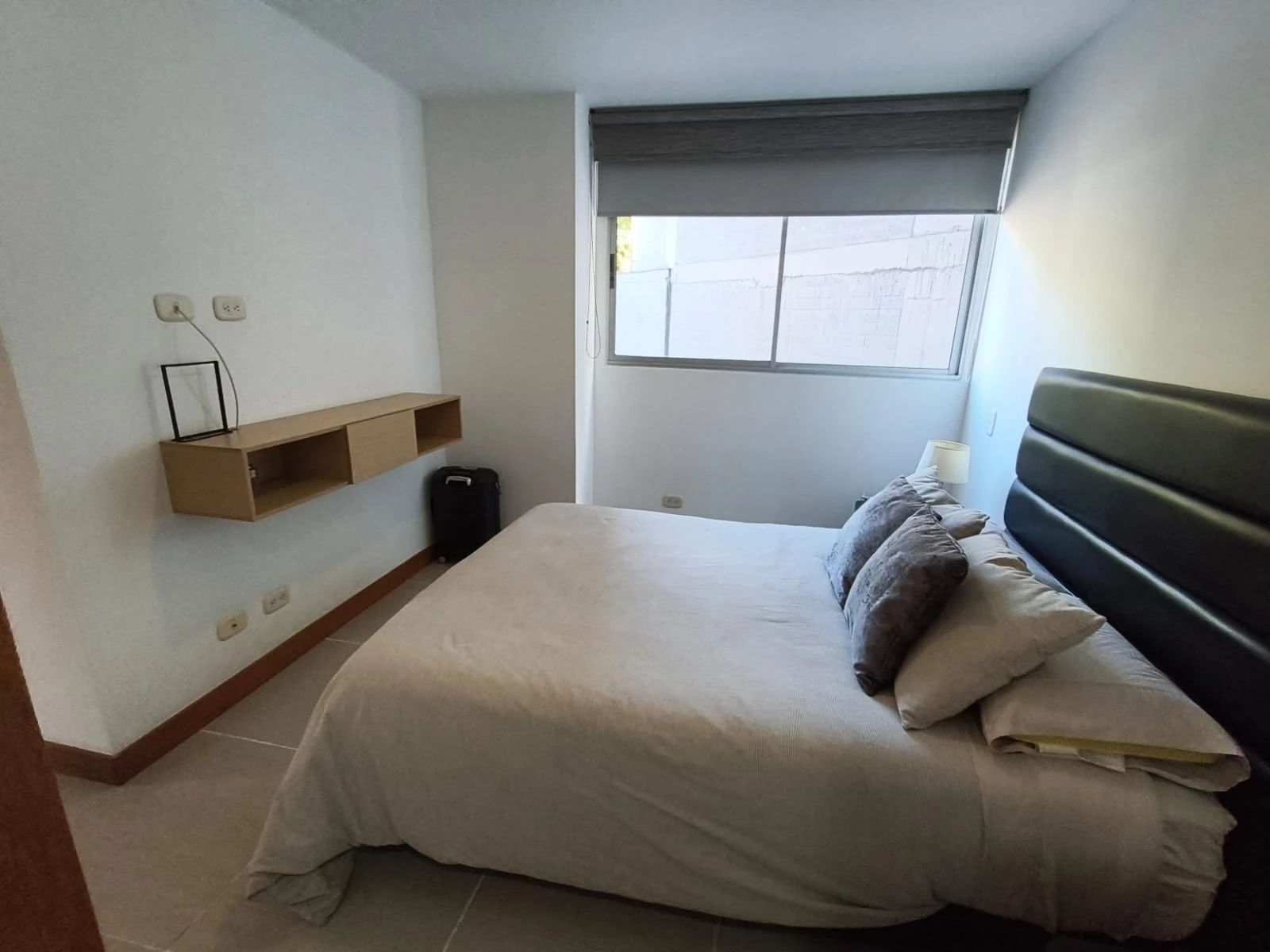 Apartamento Amoblado en Arriendo  Loma del Esmeraldal