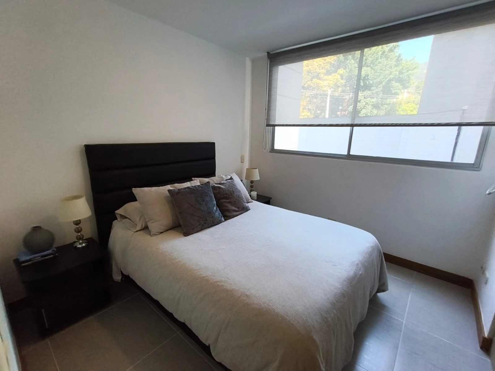 Apartamento Amoblado en Arriendo  Loma del Esmeraldal