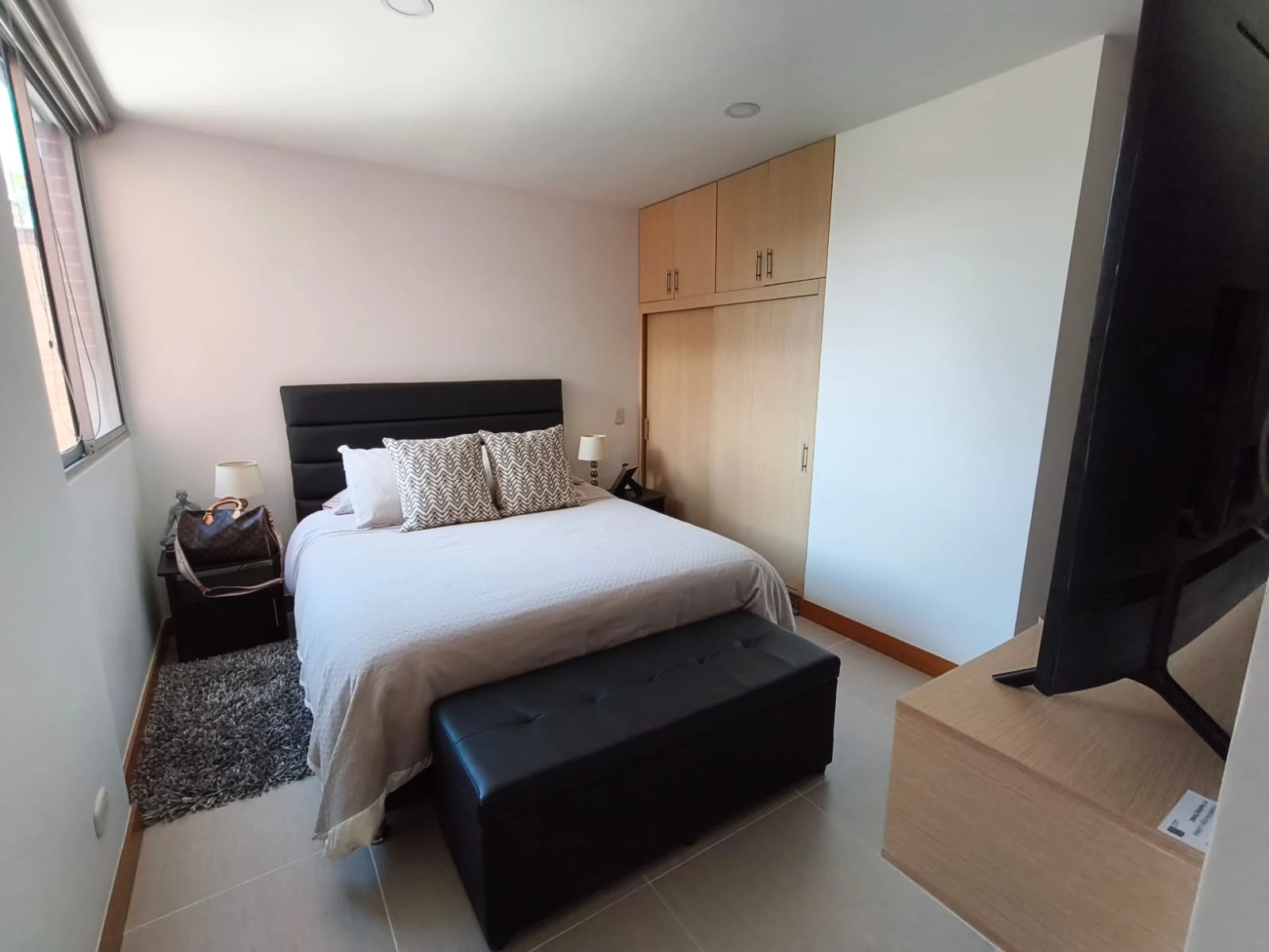 Apartamento Amoblado en Arriendo  Loma del Esmeraldal