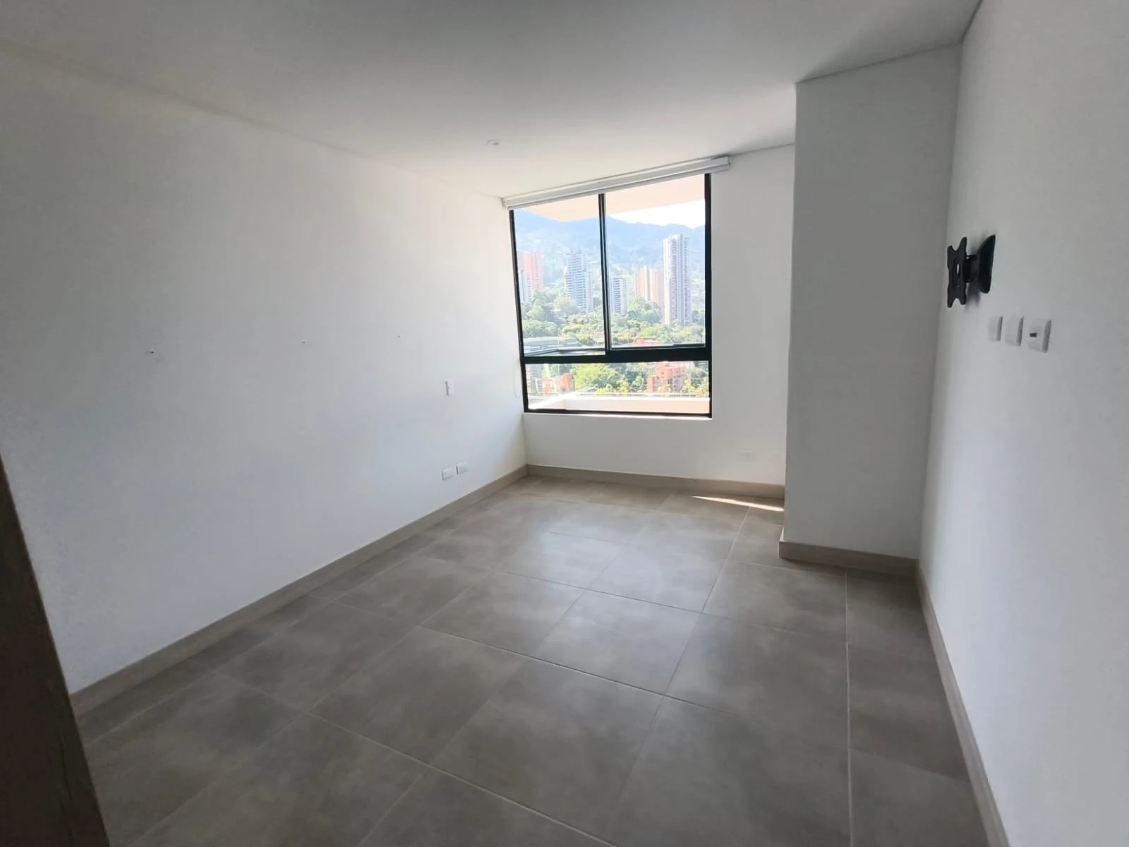 Aparta Estudio en Arriendo sector Transversal Superior