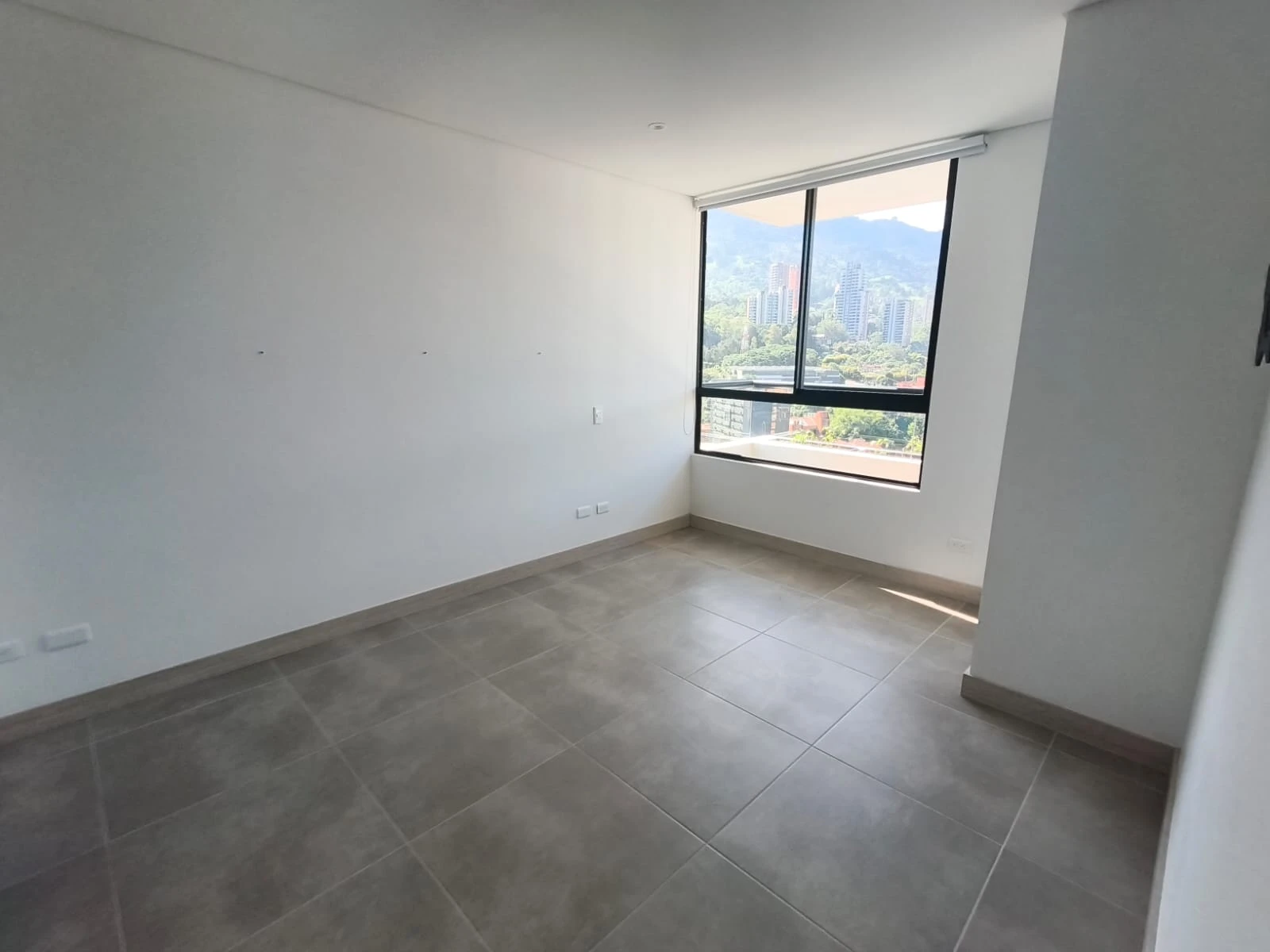 Aparta Estudio en Arriendo sector Transversal Superior