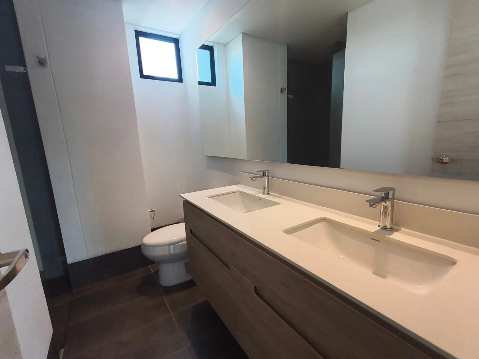 Aparta Estudio en Arriendo sector Transversal Superior