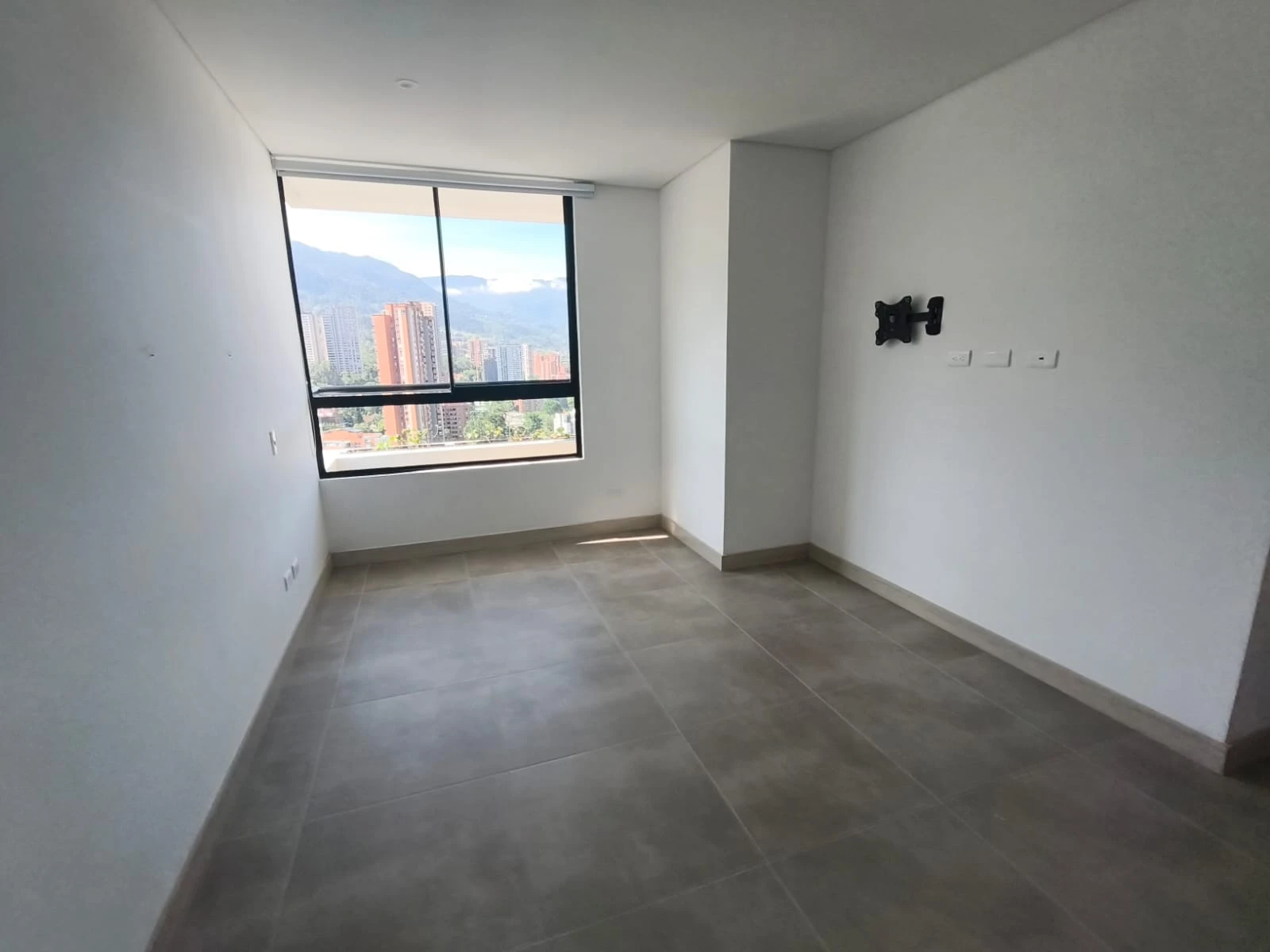Aparta Estudio en Arriendo sector Transversal Superior