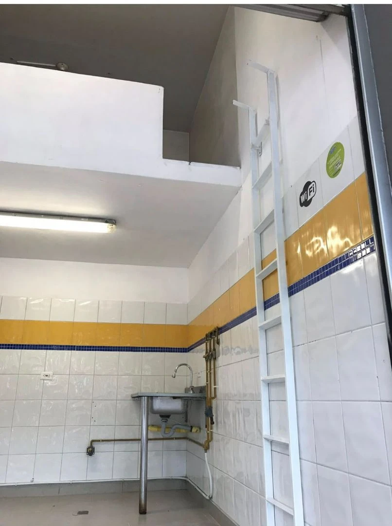 Local en venta al lado de la Estación Madera
