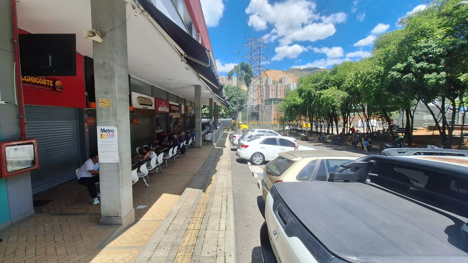 Local en venta al lado de la Estación Madera