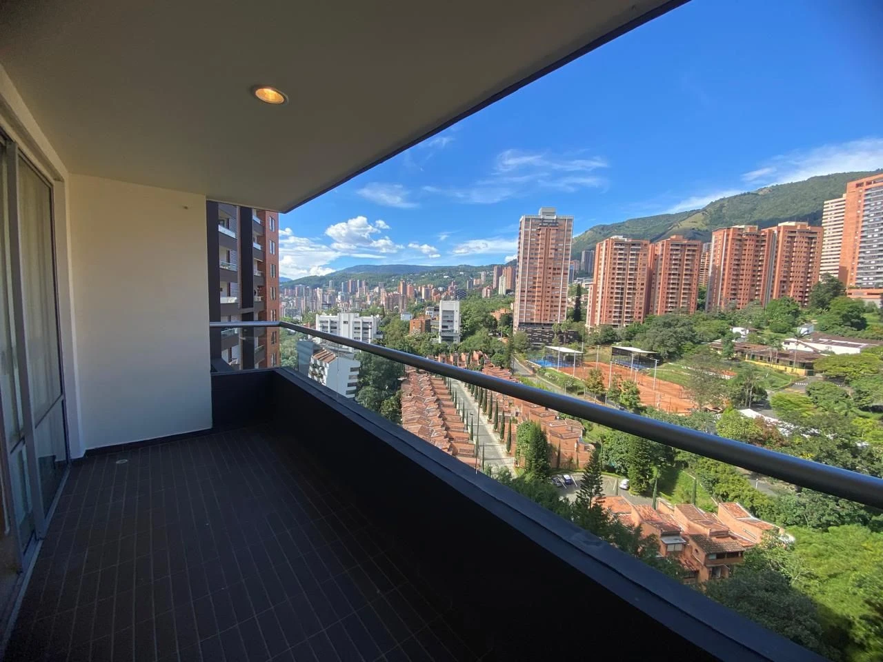 Apartamento en Arriendo Sector Los Balsos
