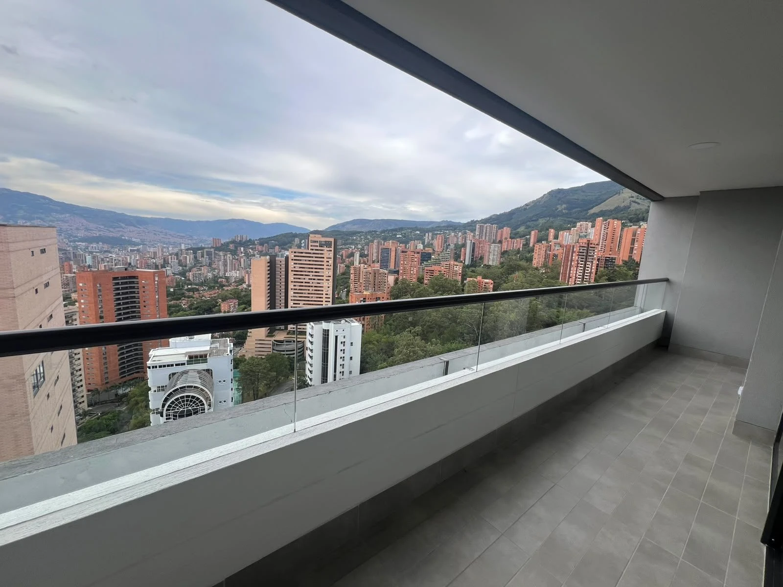 Apartamento en Arriendo El Poblado Medellín
