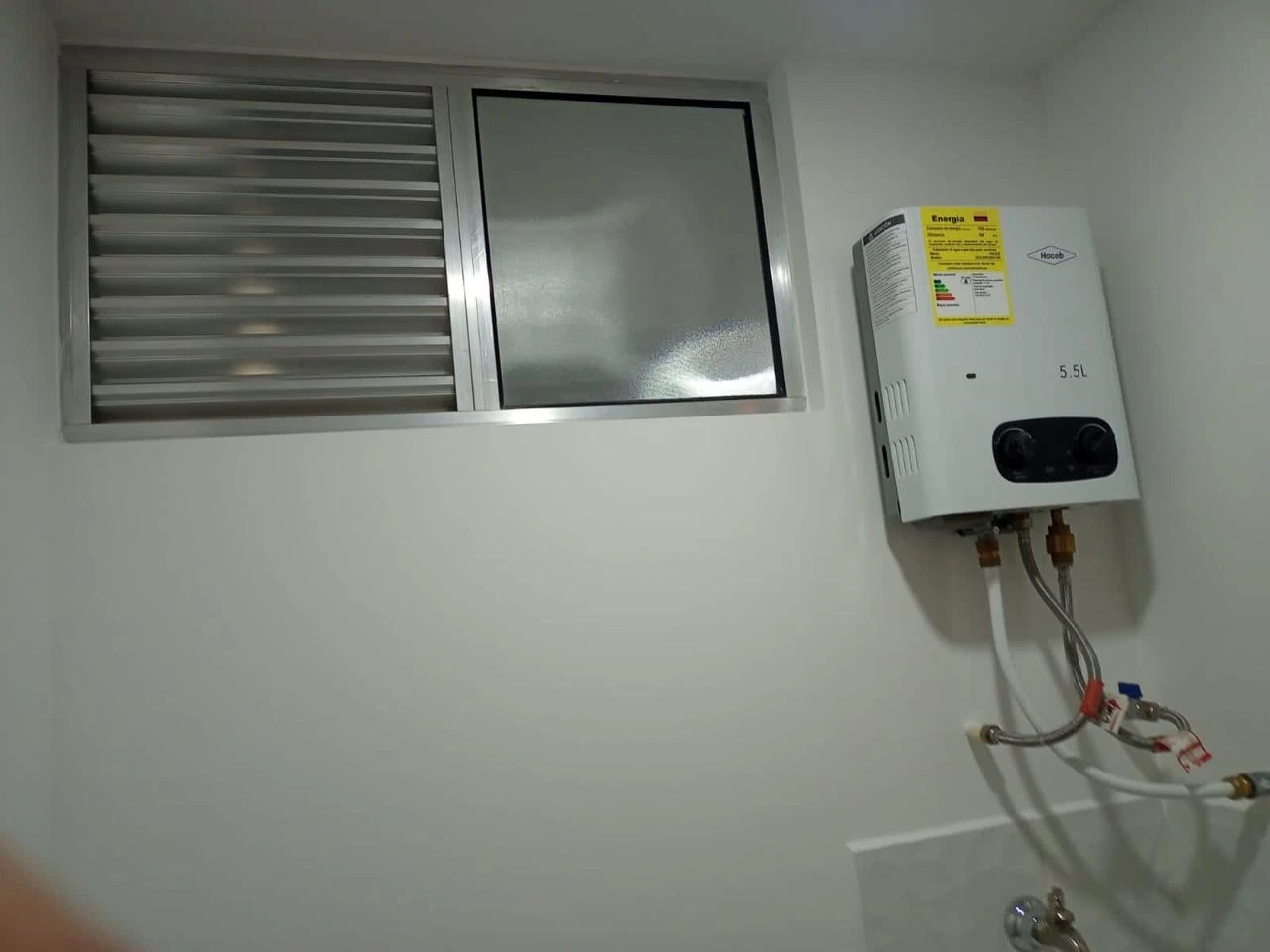 Aparta Estudio en Arriendo sector Santa Fe al frente de Ciudad del Rio