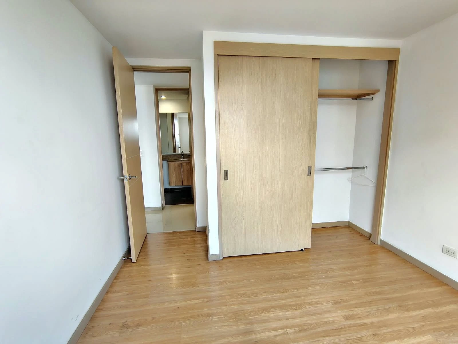 Apartamento en arriendo sector Santa Maria de Los Ángeles