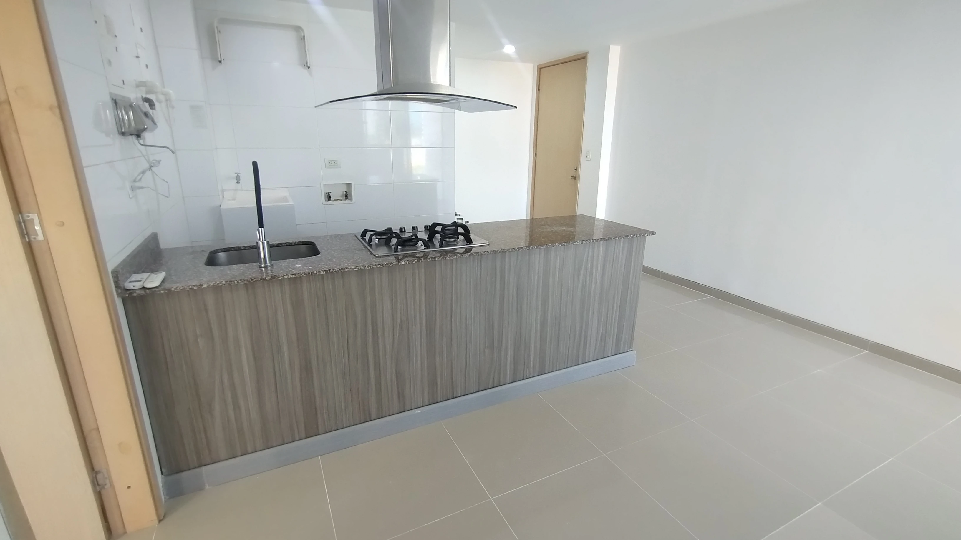 APARTAESTUDIO EN ARRIENDO EN SAN VICENTE - BARRANQUILLA