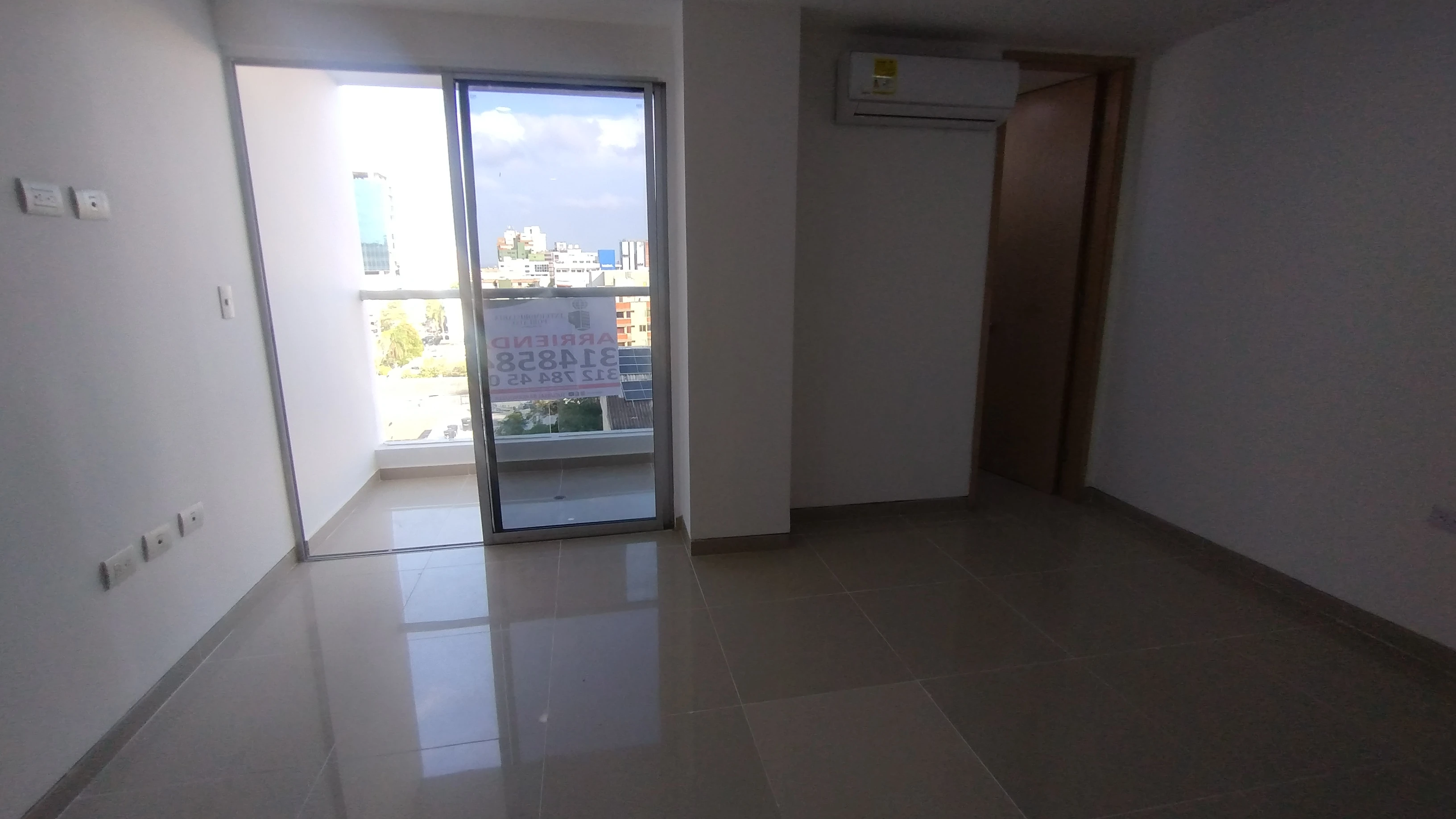 APARTAESTUDIO EN ARRIENDO EN SAN VICENTE - BARRANQUILLA