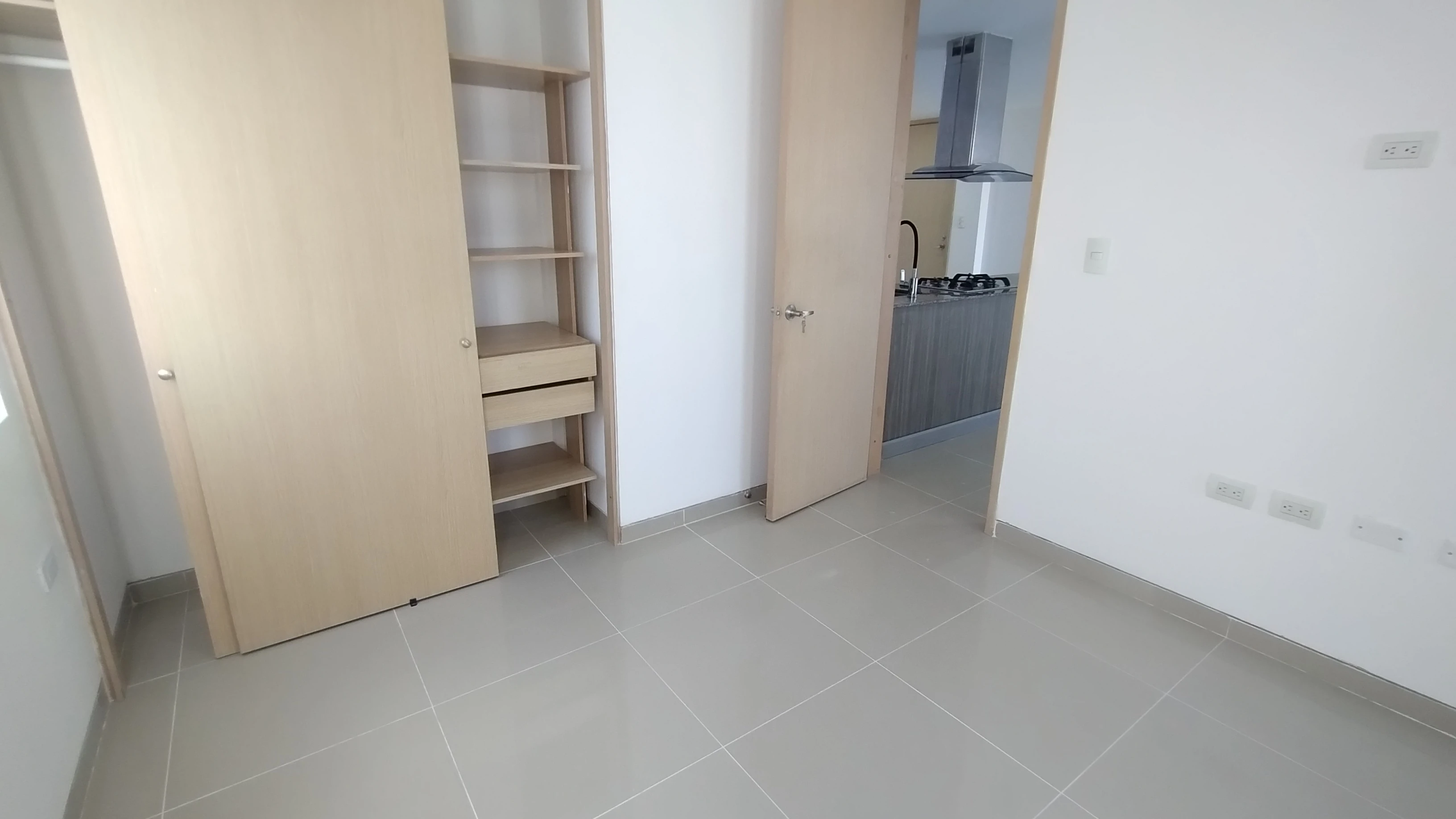 APARTAESTUDIO EN ARRIENDO EN SAN VICENTE - BARRANQUILLA