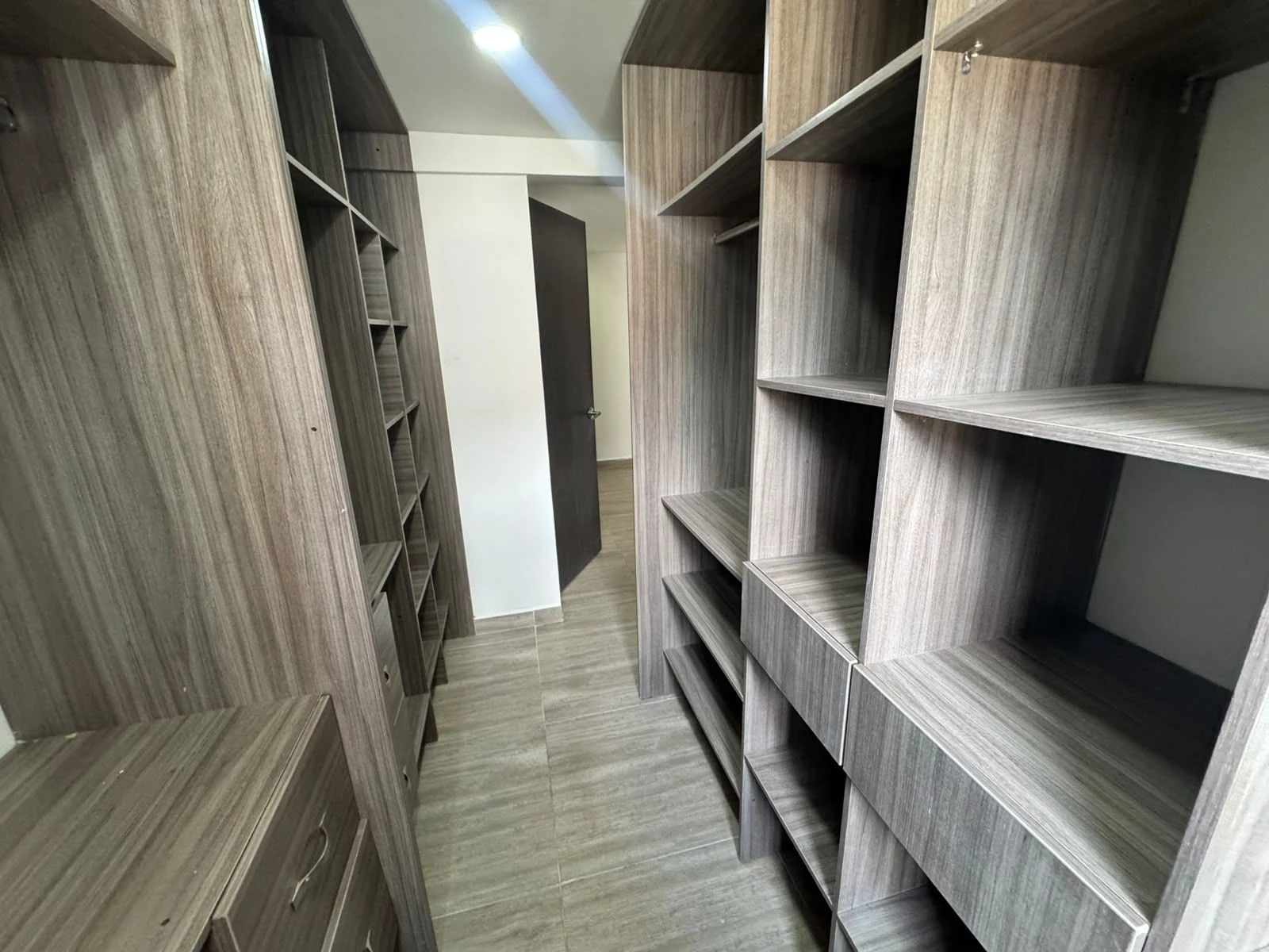 APARTAMENTO EN ARRIENDO SECTOR NIQUIA