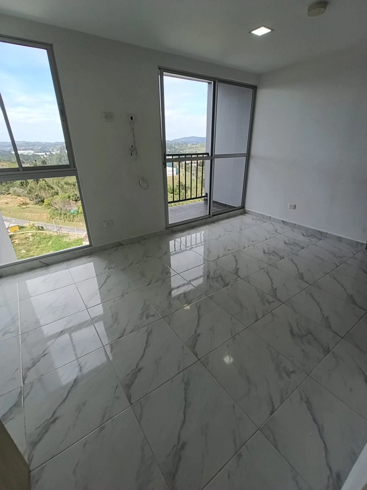 APARTAMENTO EN ARRIENDO RIONEGRO, FONTIBON 