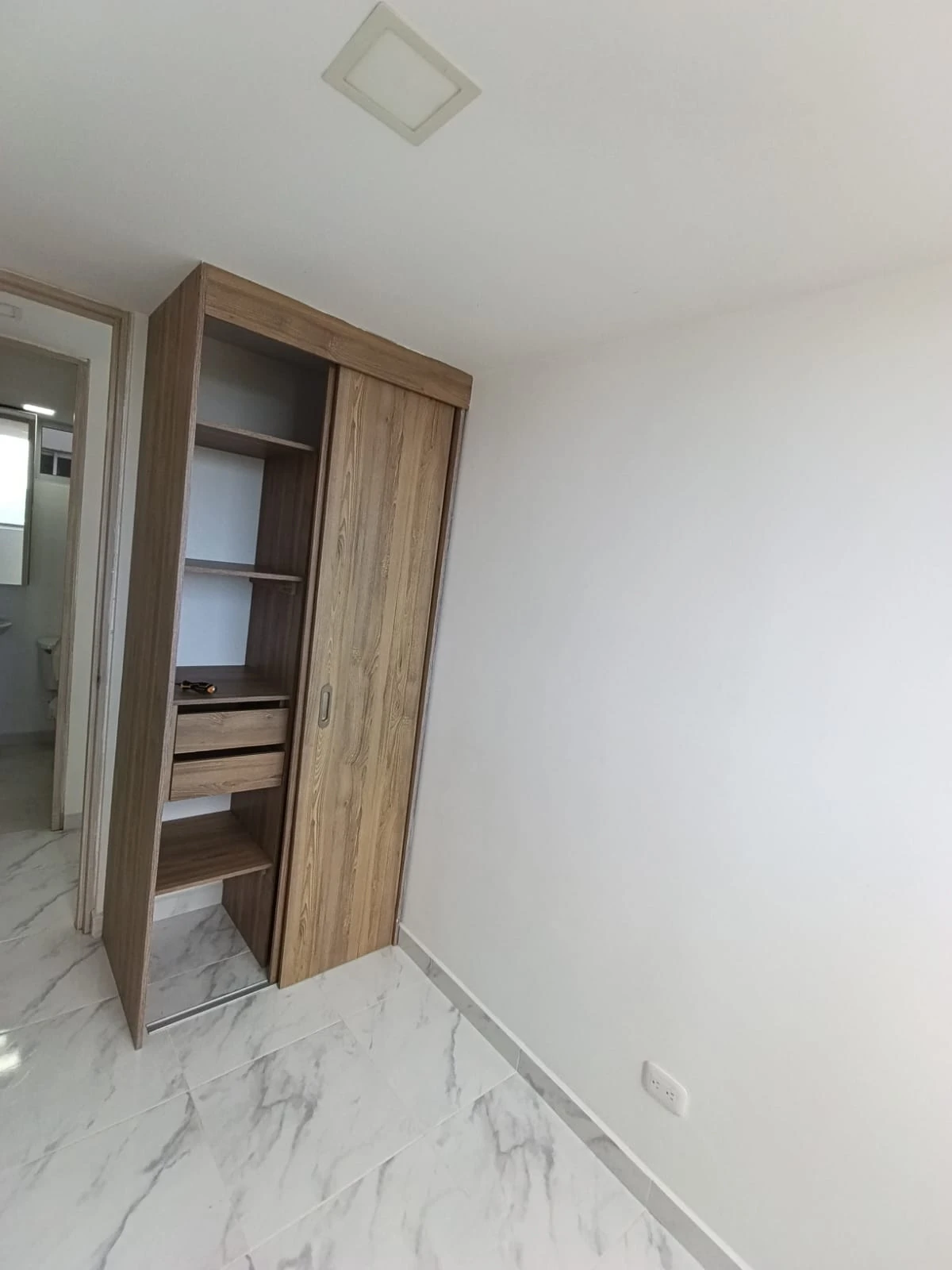 APARTAMENTO EN ARRIENDO RIONEGRO, FONTIBON 