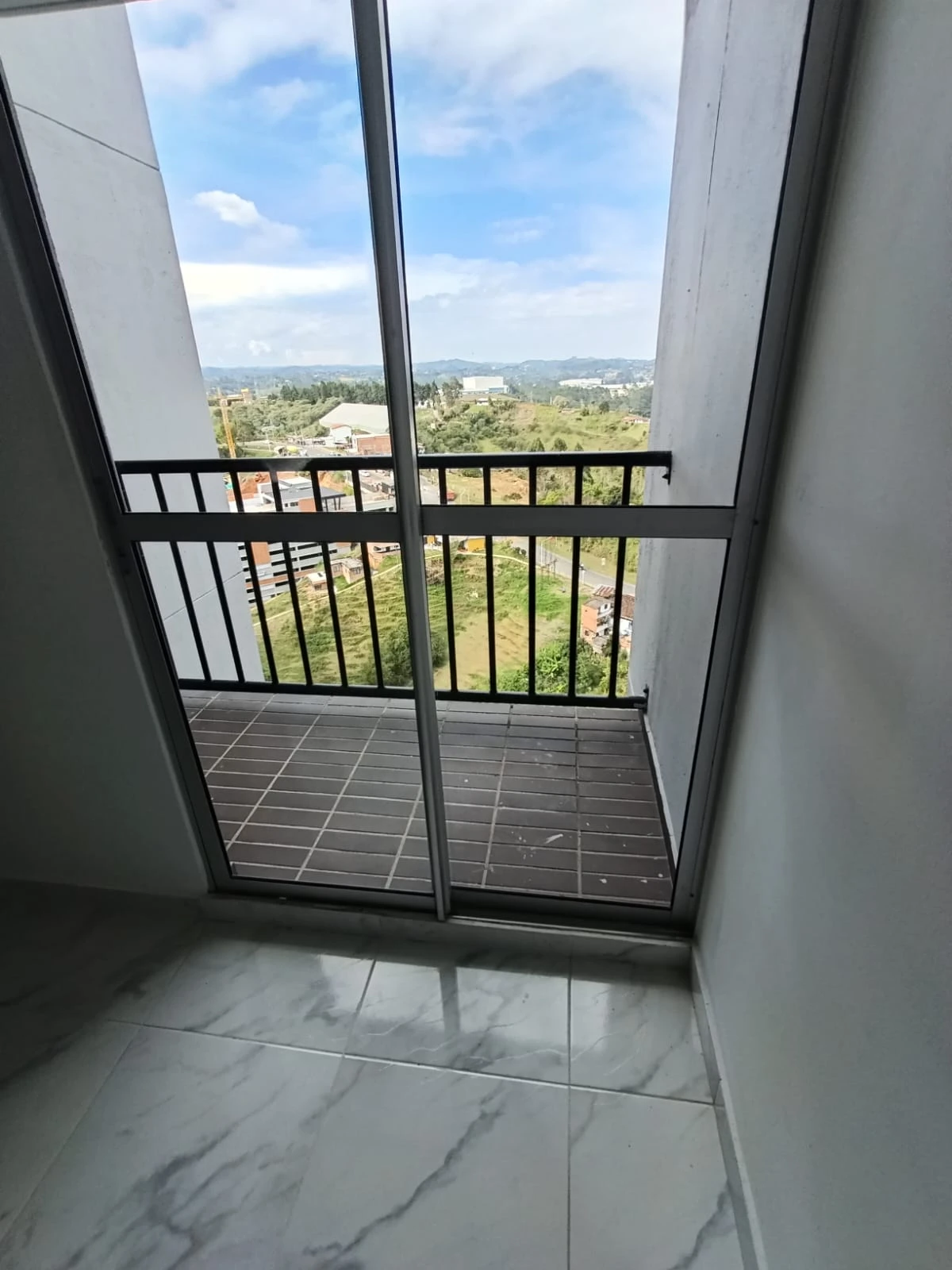 APARTAMENTO EN ARRIENDO RIONEGRO, FONTIBON 