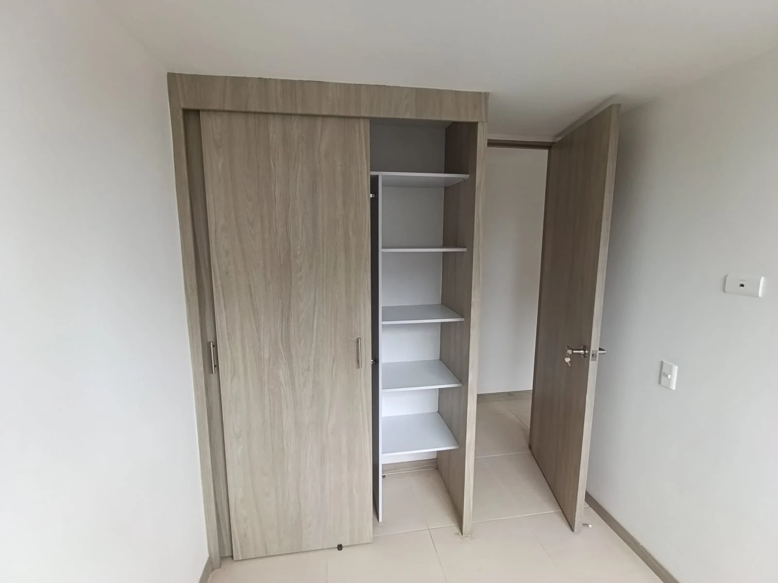 Apartamento en venta Rionegro-Fontibon