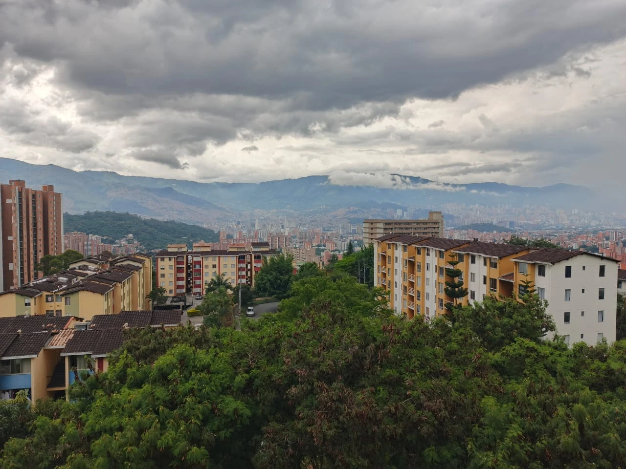 Apartamento En Arriendo En Sector Calasanz