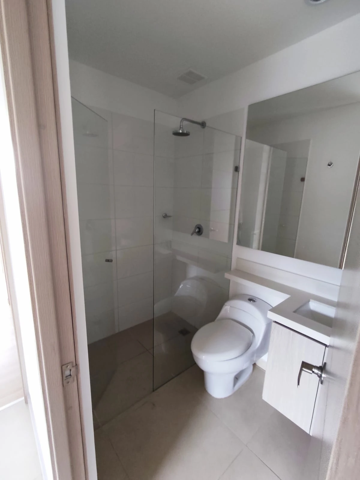 apartamento en arriendo sector superior padre marianito