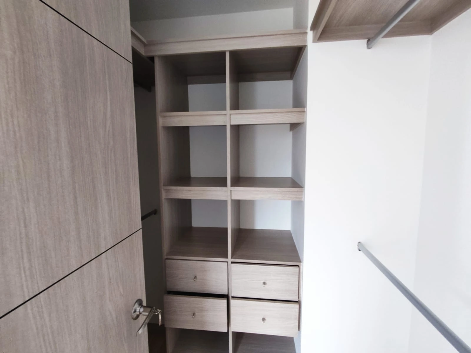 apartamento en arriendo sector superior padre marianito