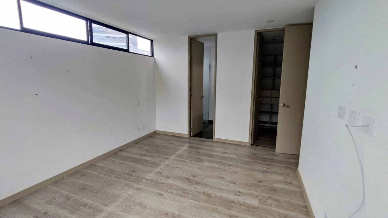 Apartamento en Arriendo sector superior padre Marianito