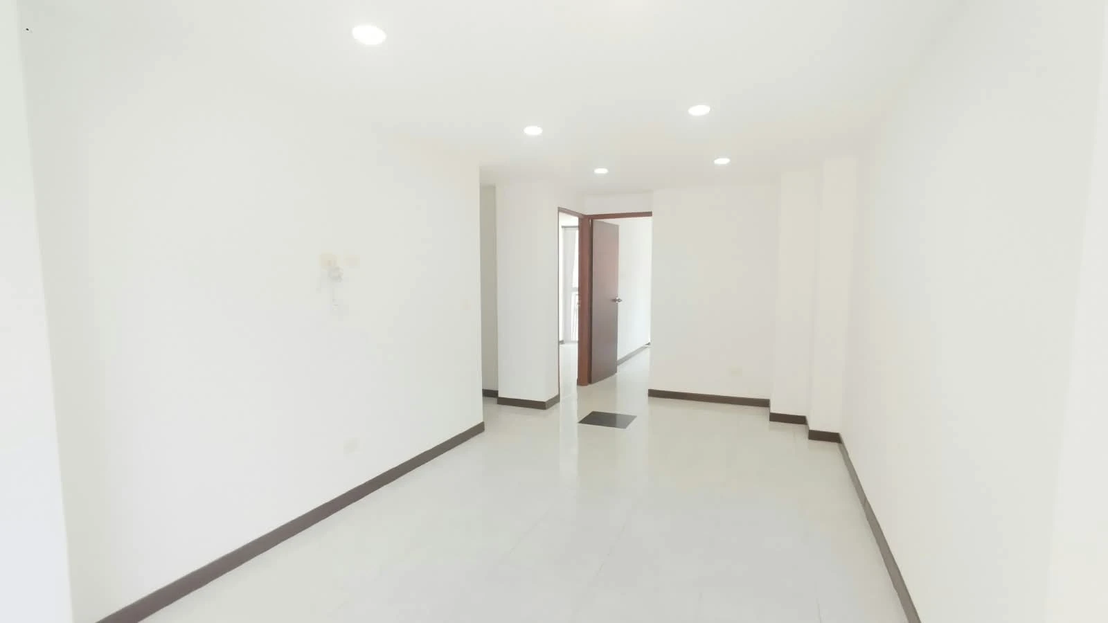 Apartamento En Arriendo En Laureles