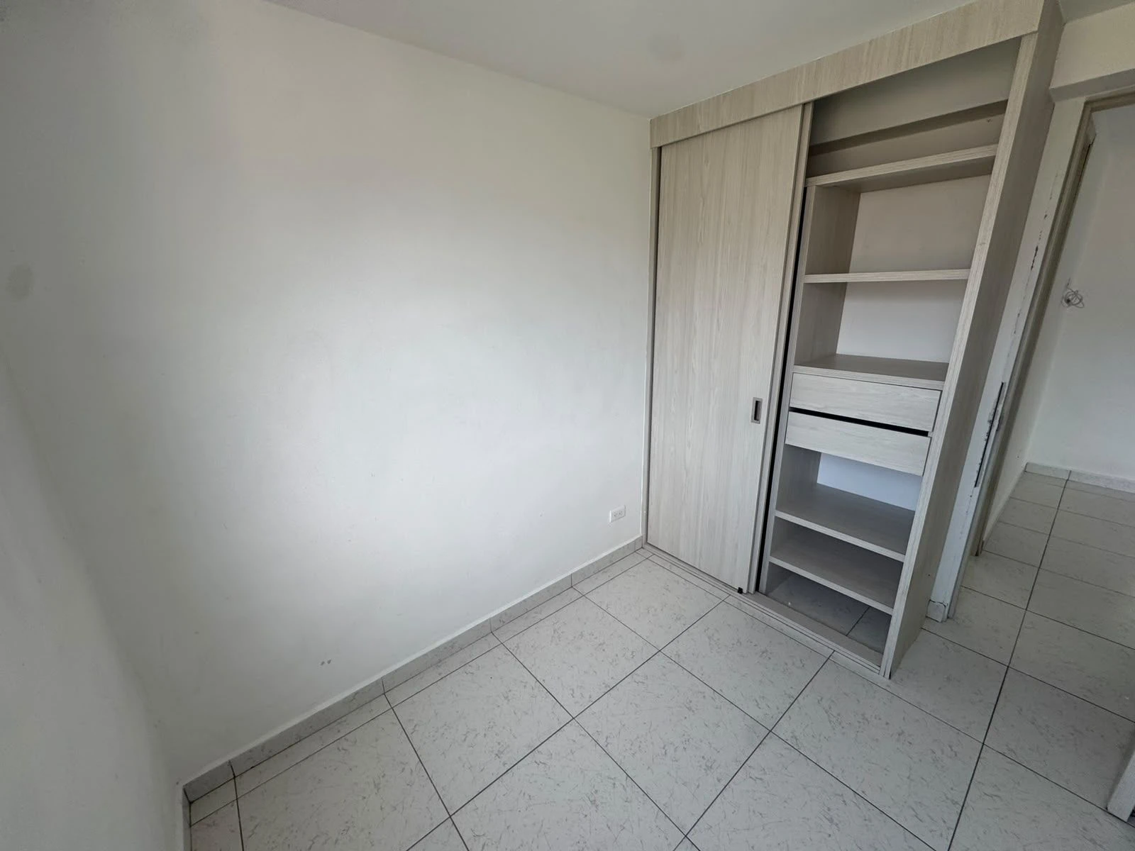 Apartamento en arriendo sector Madera