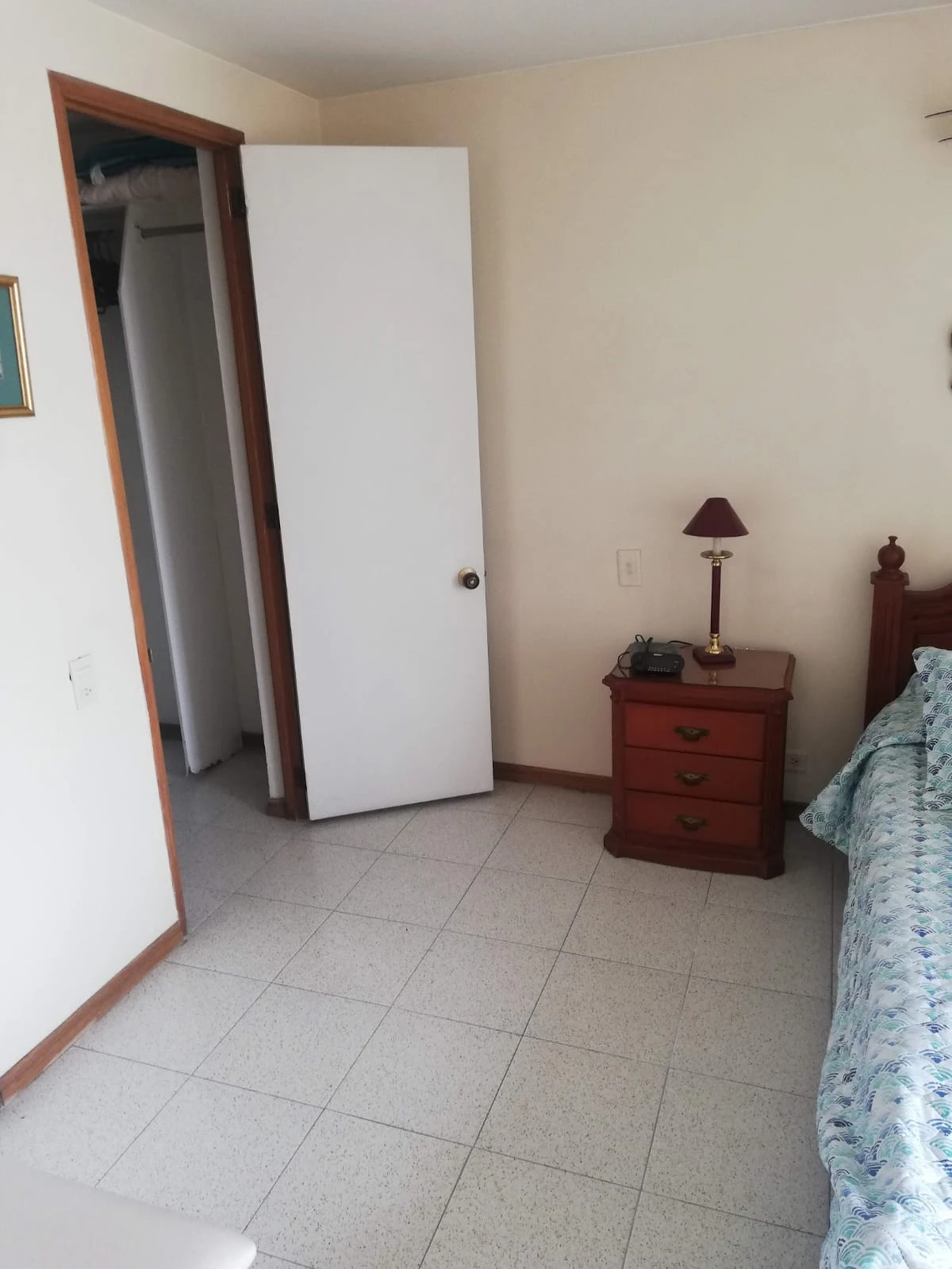 Apartamento en arriendo Amoblado sector astorga, la 10