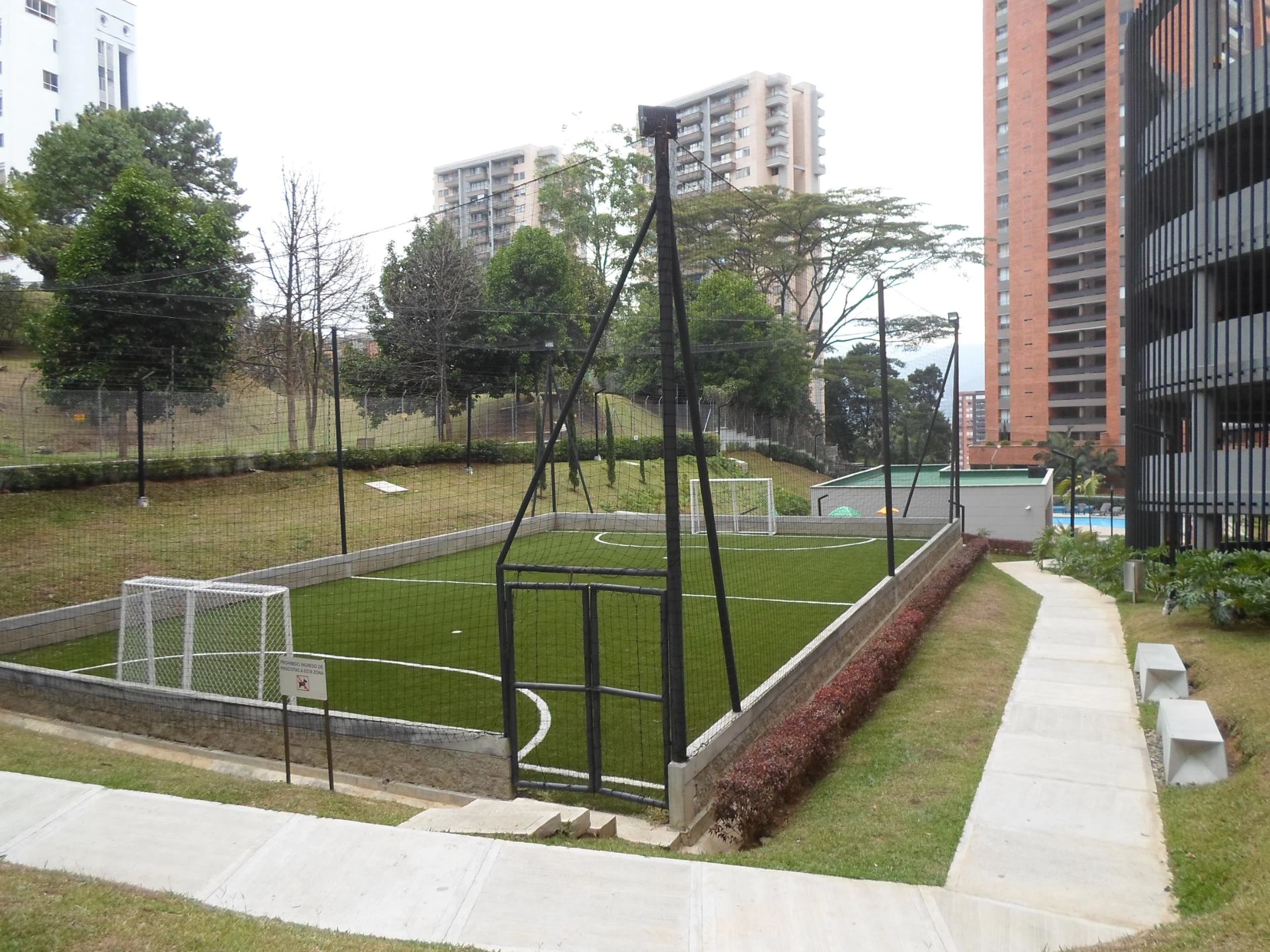 Apartaestudio en arriendo sector Los Gonzalez