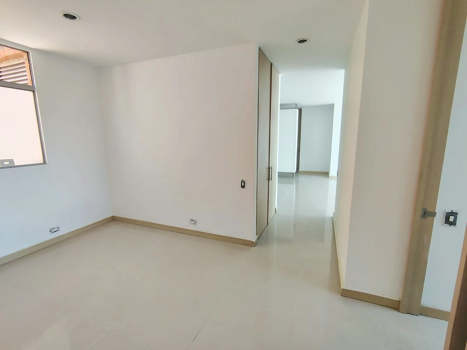 Apartamento en arriendo sector Otra Parte