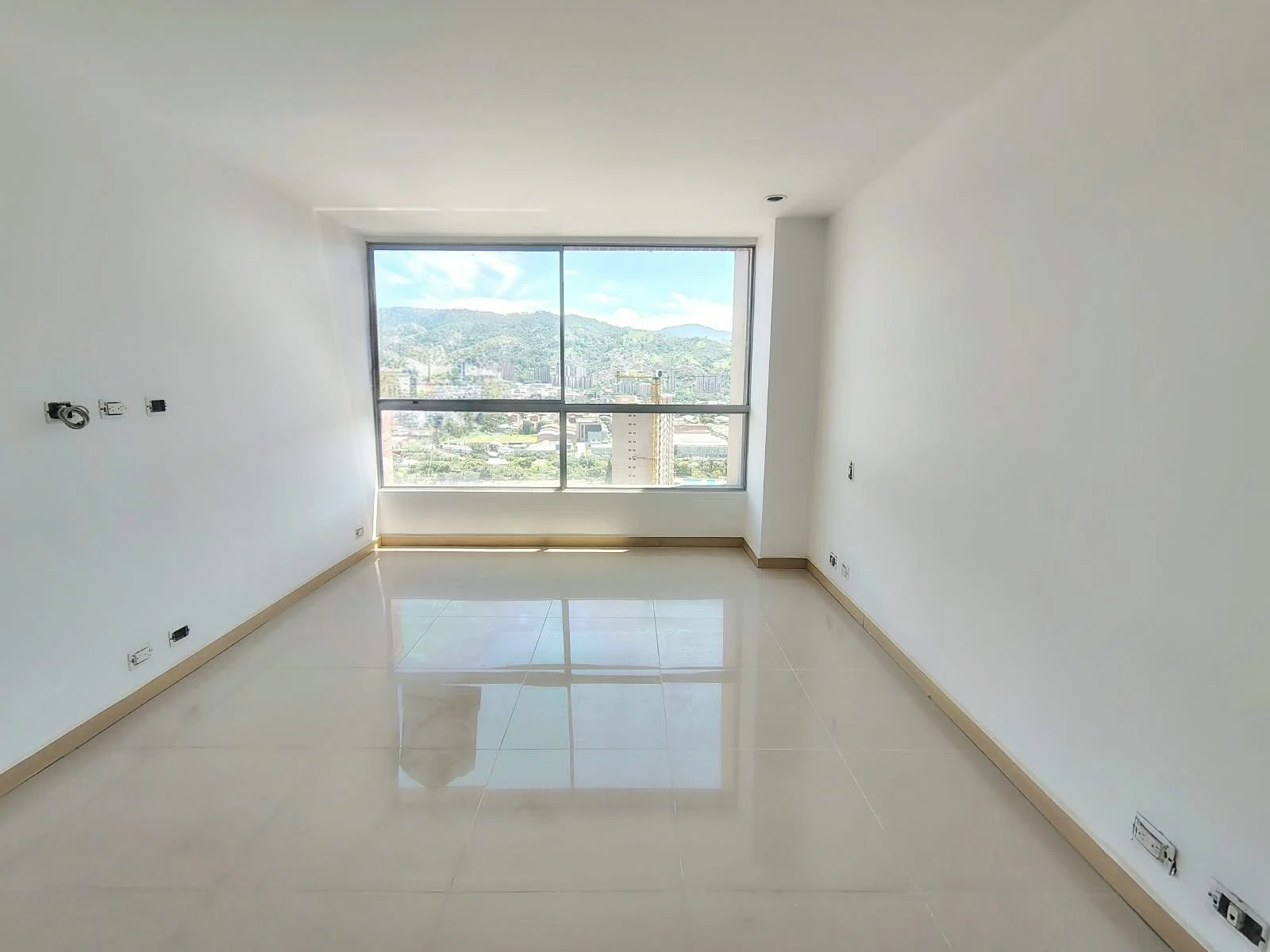 Apartamento en arriendo sector Otra Parte