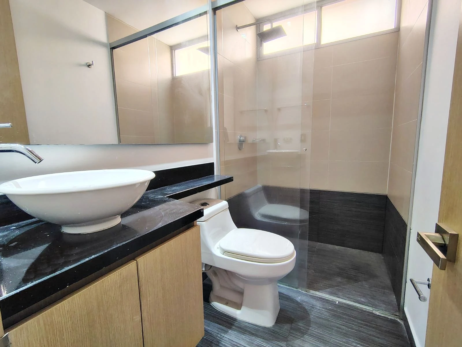 Apartamento en arriendo sector Otra Parte
